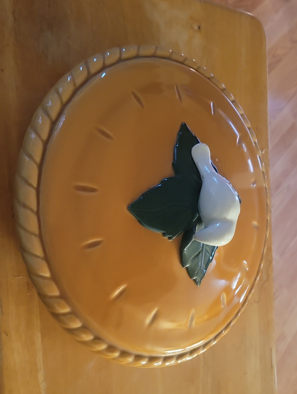 Vintage Stoneware Decorative Ceramic Pie Plate & Lid With Dove Topper